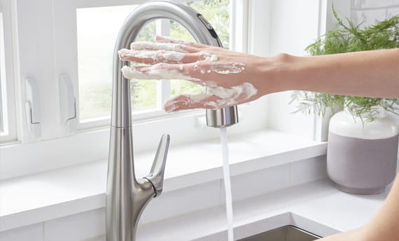 avery-touchless-faucet